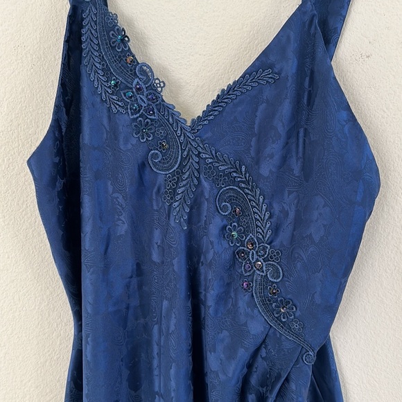 NWT Vintage Victoria’s Secret Navy Jacquard Print Slip Dress Top - Picture 6 of 9